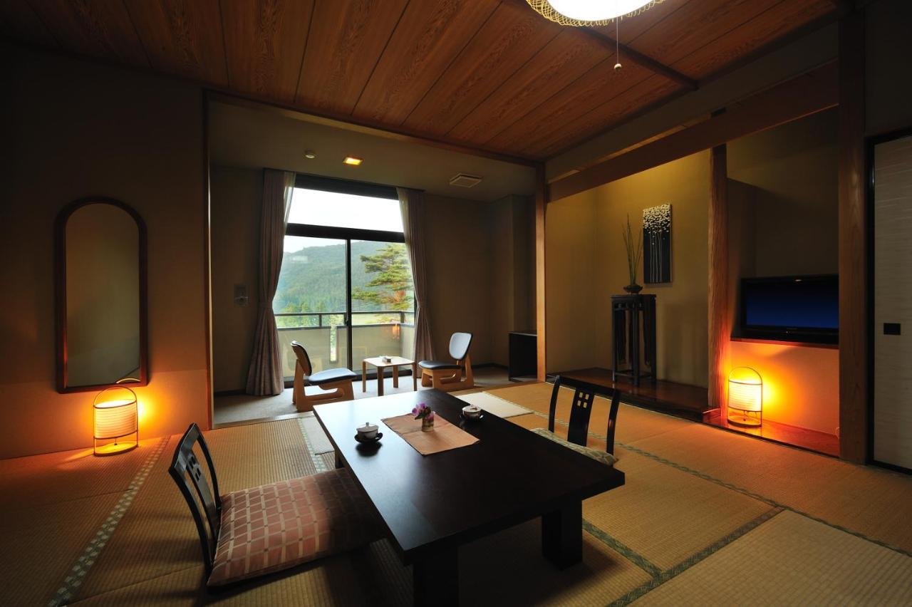 Готель Watari Onsen Bettei-Kaede Ханамакі Екстер'єр фото
