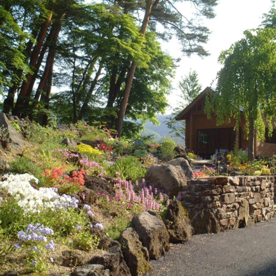 Готель Watari Onsen Bettei-Kaede Ханамакі Екстер'єр фото